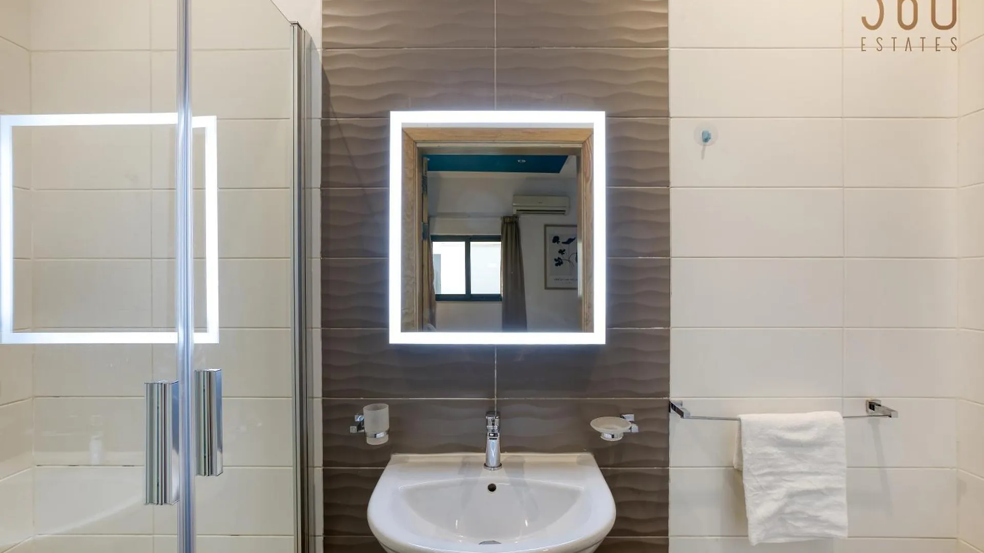דירה Saint Julian's Modern 2Br Apt With Backyard In Vibrant St Julians By 360 Estates